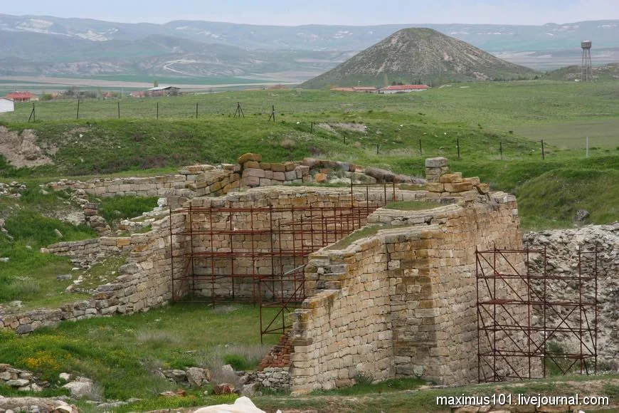 Փռյուգիացիները և նրանց մայրաքաղաք Գորդիոնը · 2