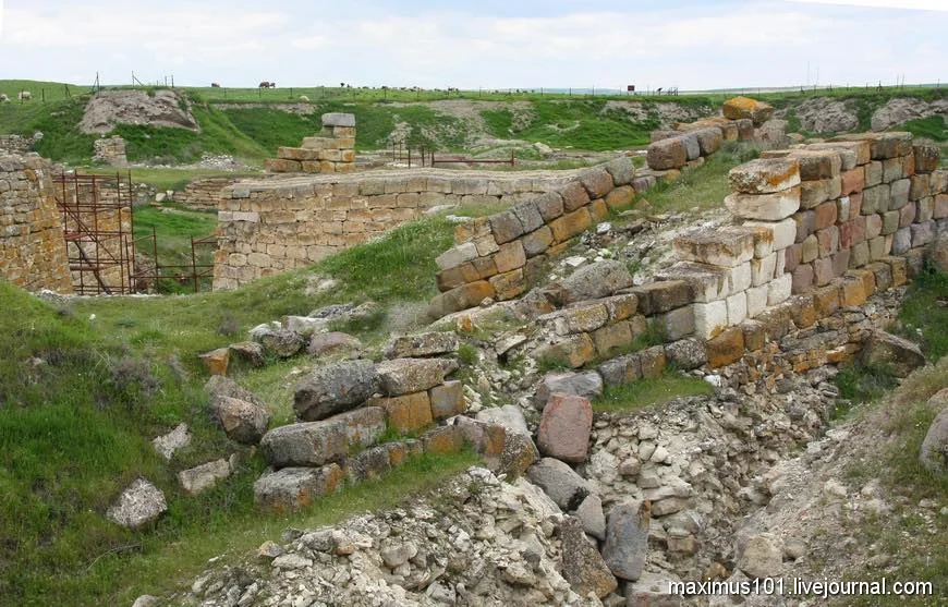 Փռյուգիացիները և նրանց մայրաքաղաք Գորդիոնը · 4