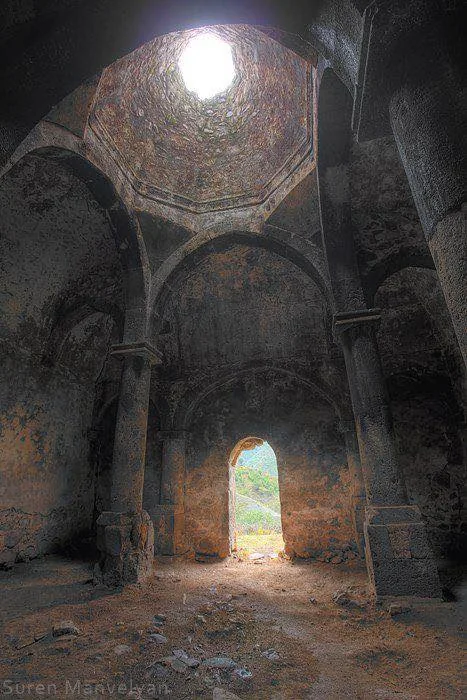 Դադիվանքի ներսը