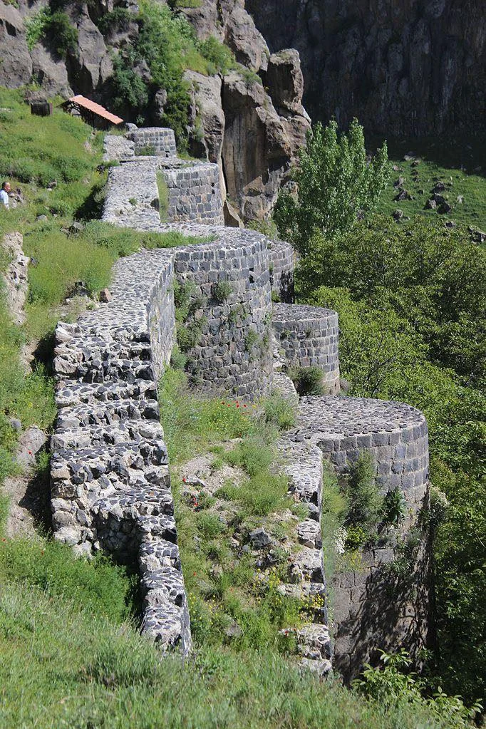 Բջնիի բերդը