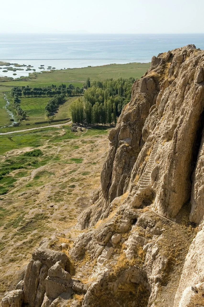 Tushpa, the capital of Urartu · 2
