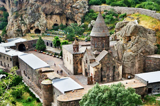 Գեղարդի վանքը