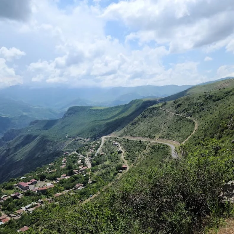 Le téléphérique « Les Ailes de Tatev » · 3