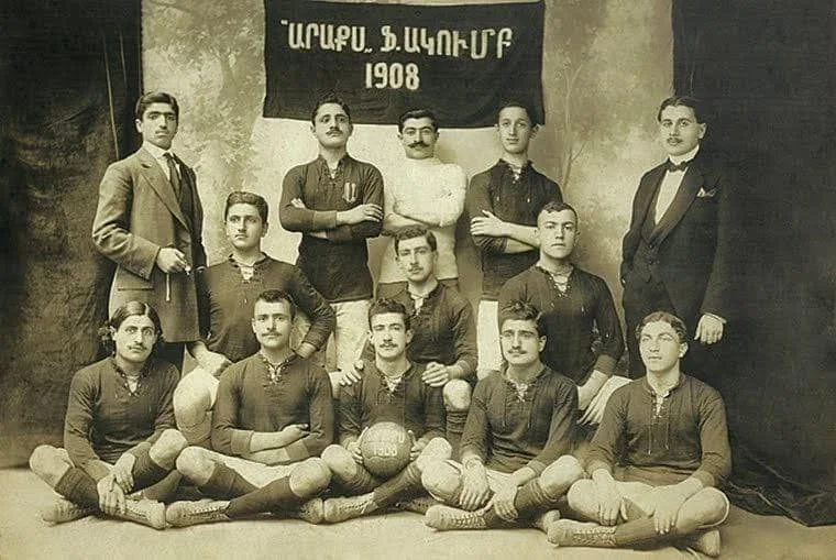 «Արաքս» ֆուտբոլային ակումբի խաղացողները