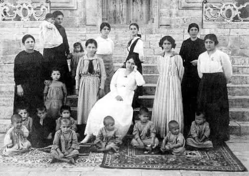 Հայ որբեր Մարաշում, 1918