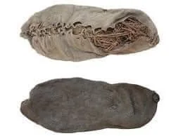 Chaussure en cuir chalcolithique de la grotte d'Aréni · 2