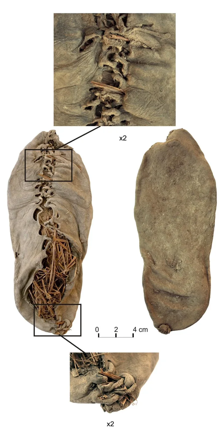 Chaussure en cuir chalcolithique de la grotte d'Aréni · 3