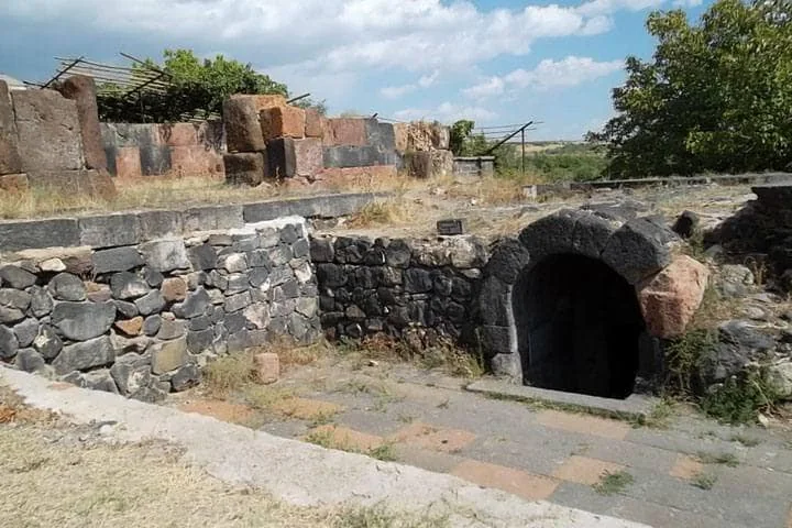 Աղձքի արքայական դամբարանը · 2