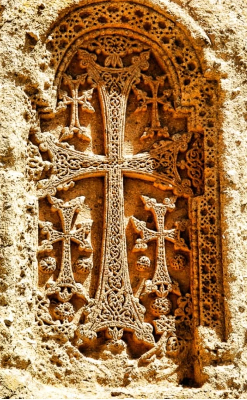 Խաչքար Գեղարդի վանքում