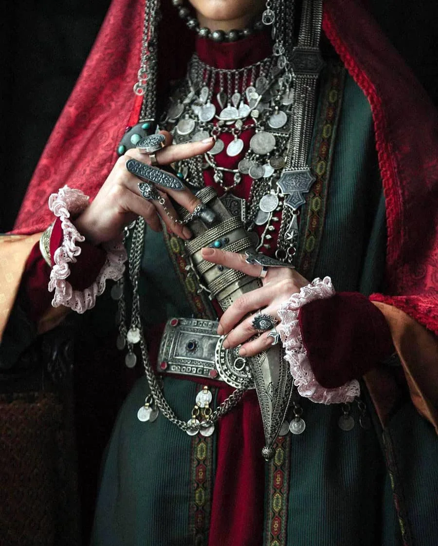 Forehead coin band: part of Armenian women’s costume · 2