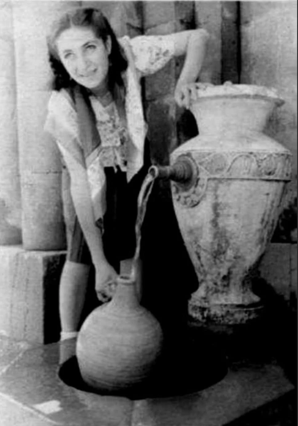 Աղբյուրի մոտ, Վերին Արտաշատ, 1947 թ.